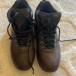 Khombu chocolate colored boots